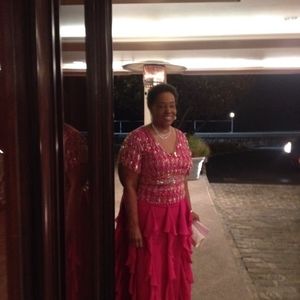 Meet your Posher, Beverly